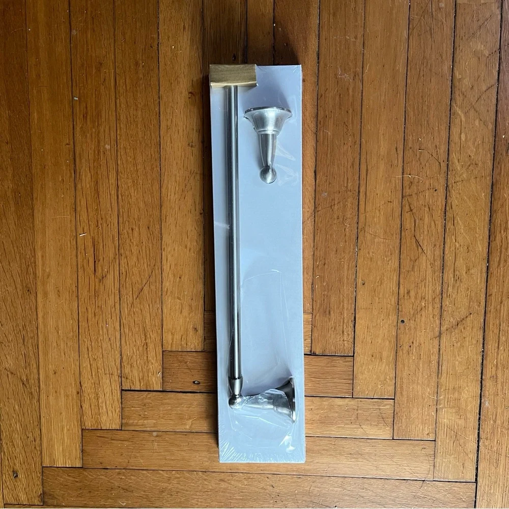 NWT Moen Sage Towel Bar 18” Brushed Nickel #DN6818BN Spot Resist Boxed